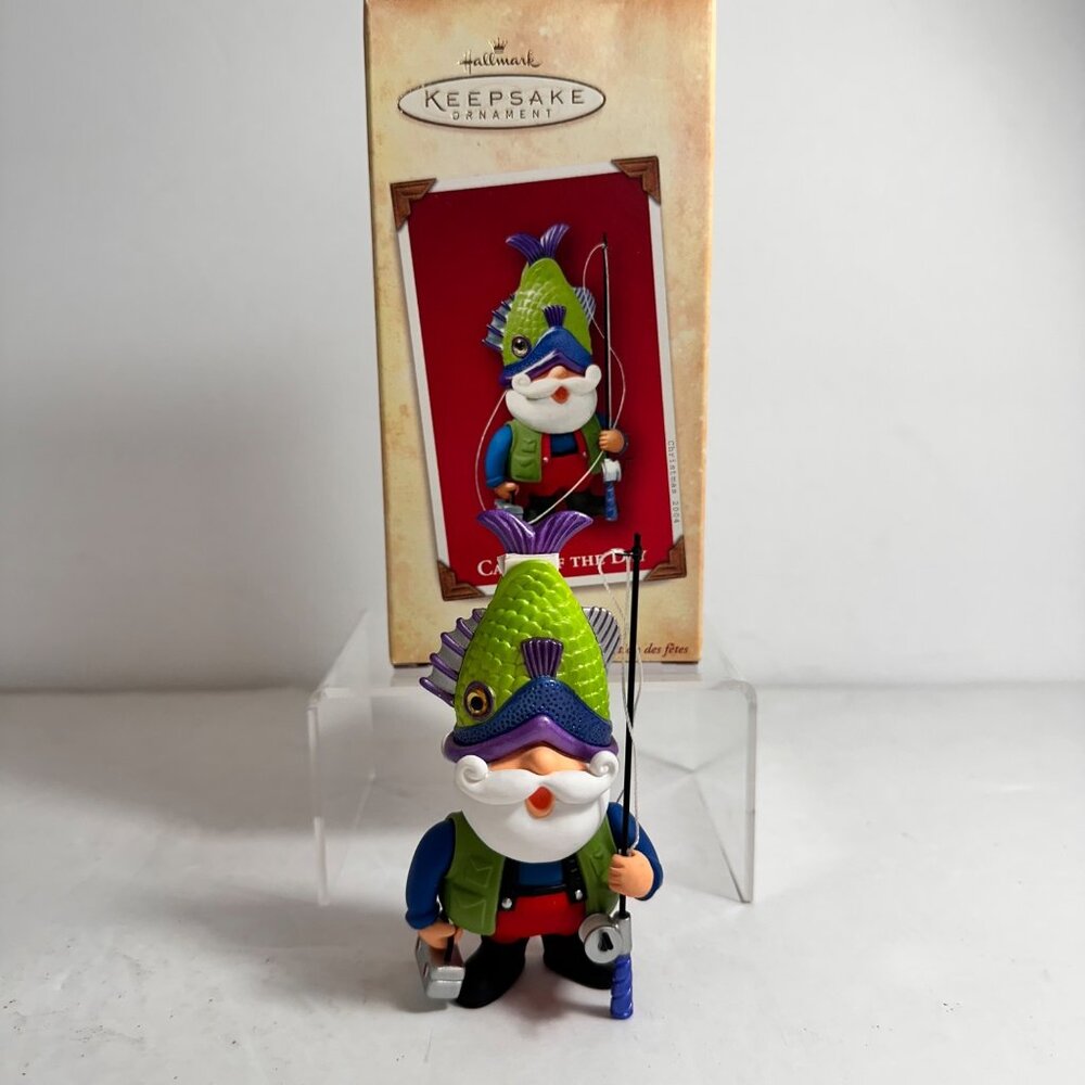 Vintage Hallmark Christmas Ornament 2004 Catch Of The Day Fishing Santa Figurine - Picture 7 of 10